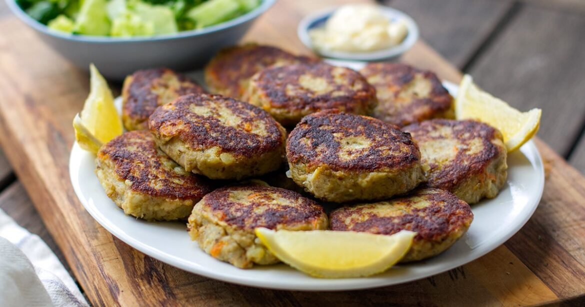 sardine-fish-cakes-paleo-gluten-free-social.jpg