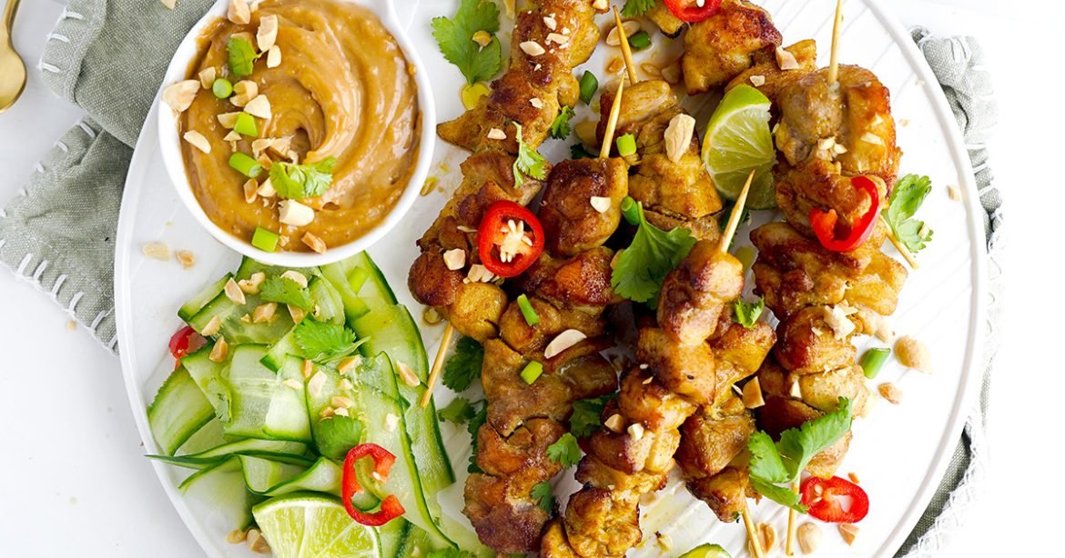 keto-chicken-satay-peanut-sauce-s.jpg