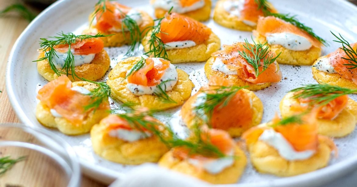blinis-smoked-salmon-keto-s.jpg